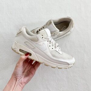 Women’s white Nike Air Max 90 size 8